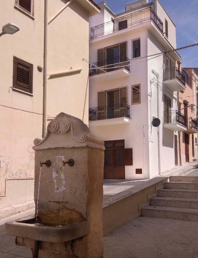 카스텔라마레델골포 Sole Di Castellammare B&B 외부 사진