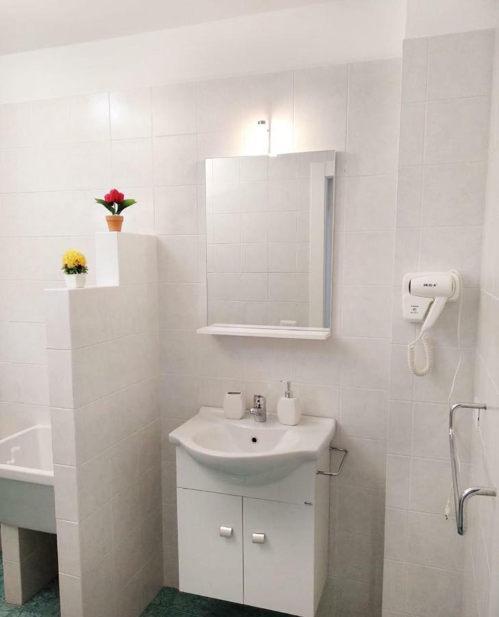 카스텔라마레델골포 Sole Di Castellammare B&B 외부 사진